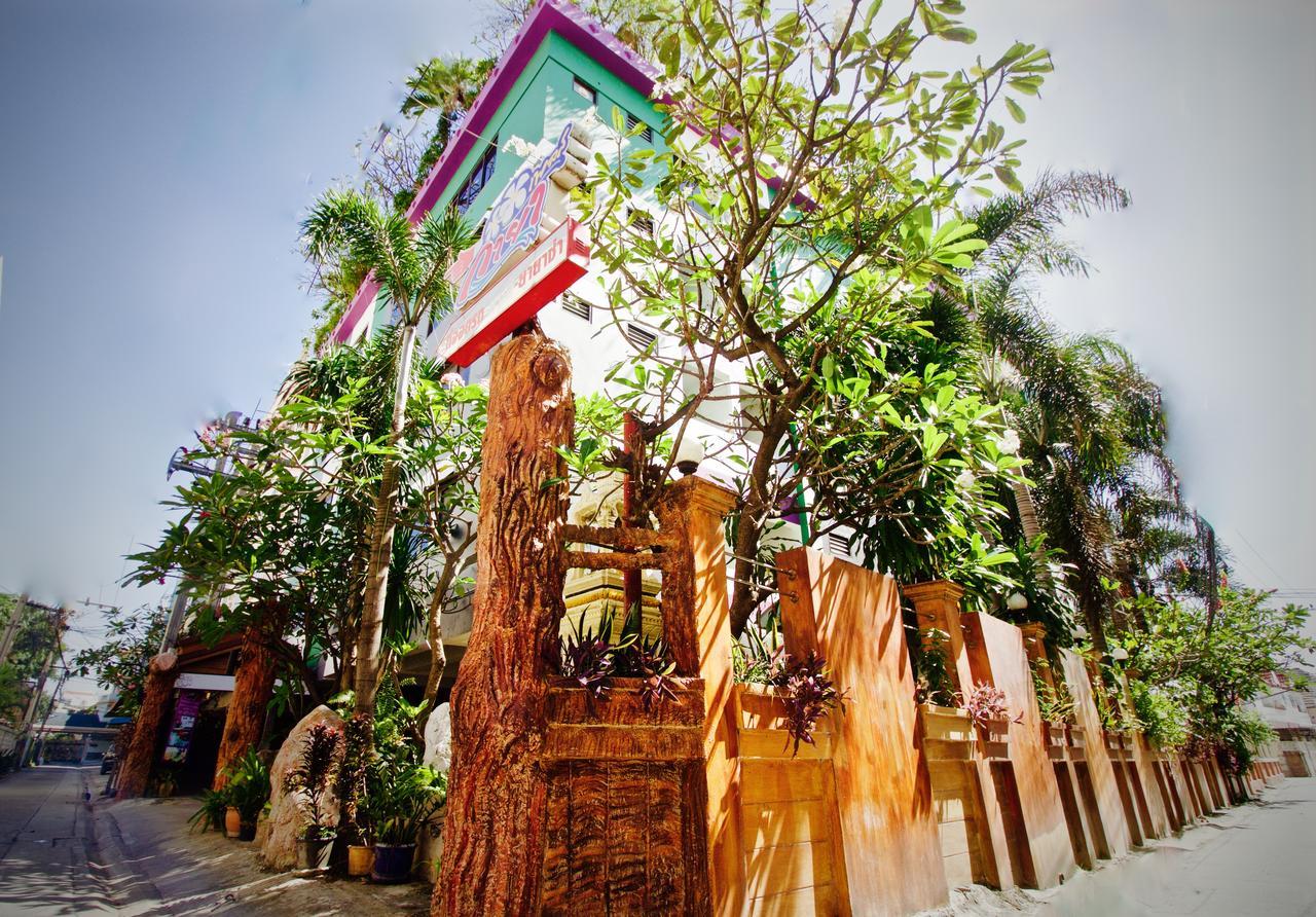 Kaya Place Bangkok Bagian luar foto